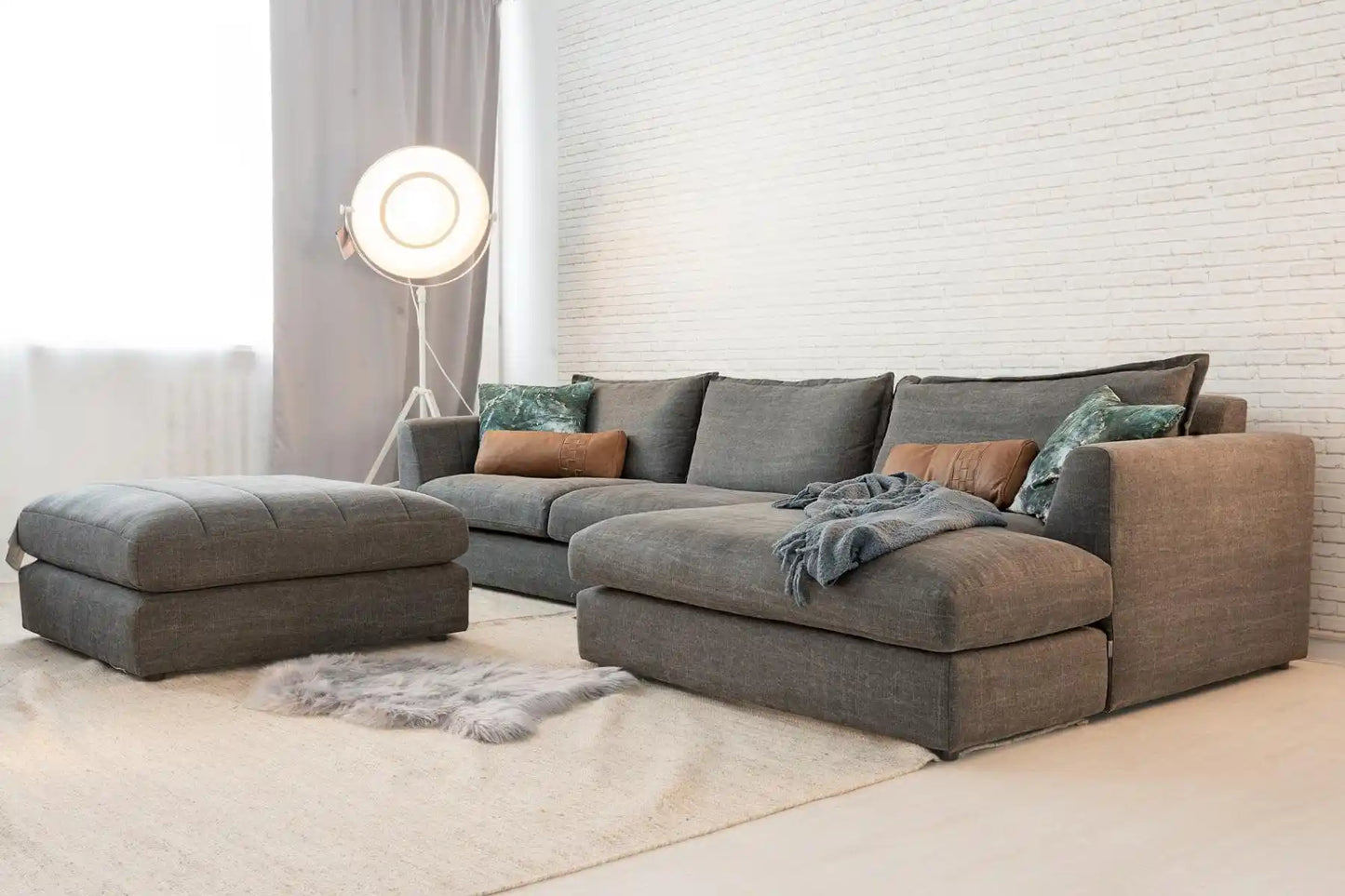 L-Shape Sofa - 290 x 80 x 200 cm | V52-SGN5-290